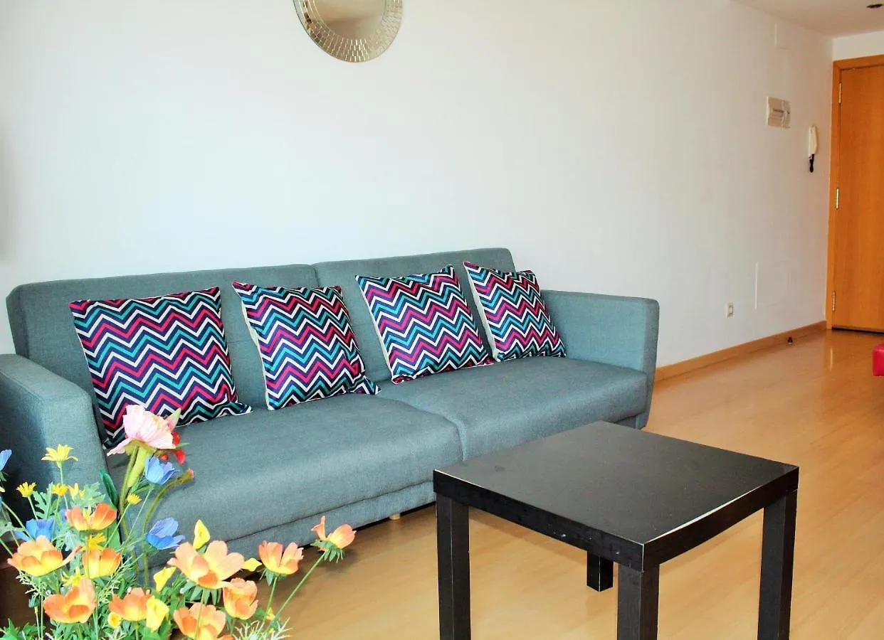 B. Marine Holidays Apartamento Rosas